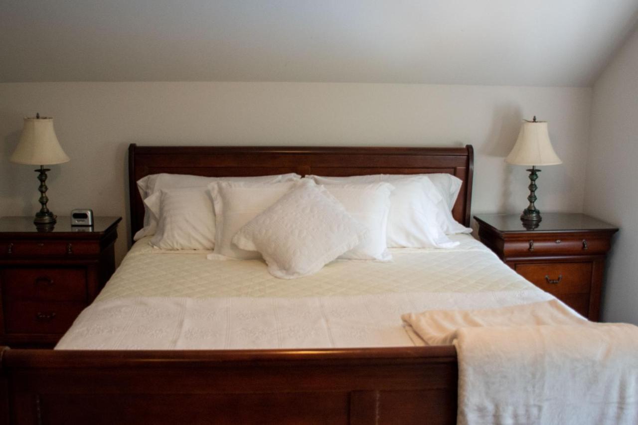 Upper Canada Coach House Niagara-on-the-Lake Екстер'єр фото